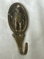 Wandhaken Messing Figur \"Tony\" mit Haken ca.10.5 cm lang
